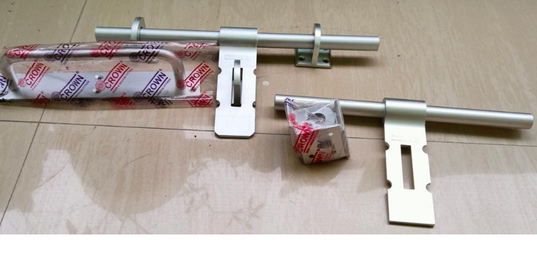 Aluminium Aldrop Door 12 Inch x 200
